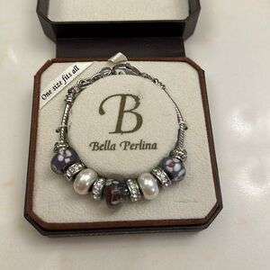 Bella Perlina charm bracelet